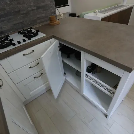 Casa Magenta 3 *